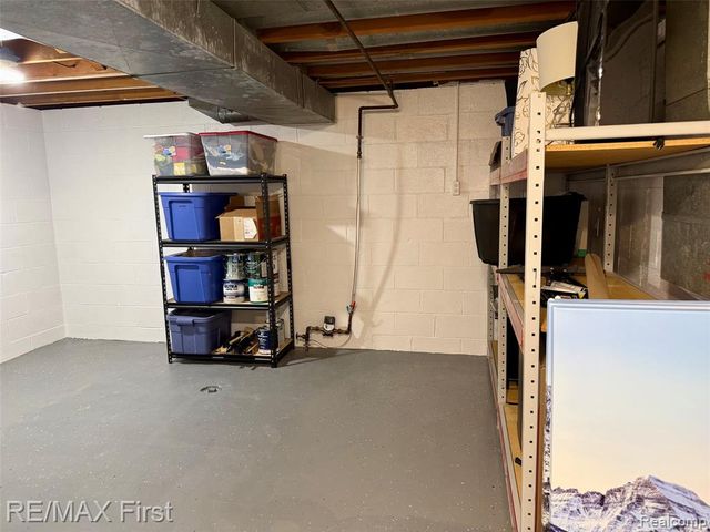 908 Marywood Drive, Royal Oak, MI 48067