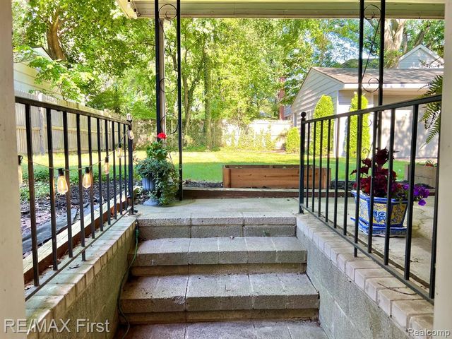 908 Marywood Drive, Royal Oak, MI 48067
