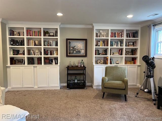 908 Marywood Drive, Royal Oak, MI 48067