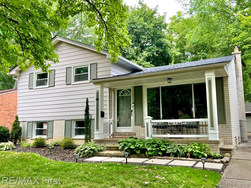 908 Marywood Drive, Royal Oak, MI 48067