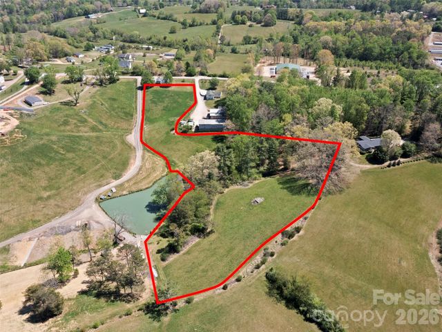 60 Dix Creek Chapel Road, Asheville, NC 28806