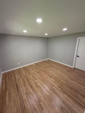 957 Old Farm Road, Columbus, OH 43213