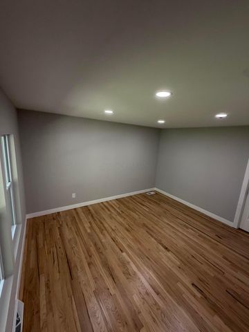 957 Old Farm Road, Columbus, OH 43213