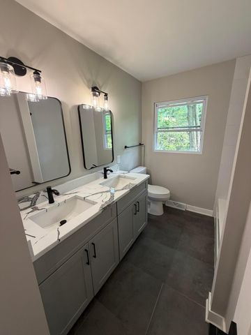 957 Old Farm Road, Columbus, OH 43213