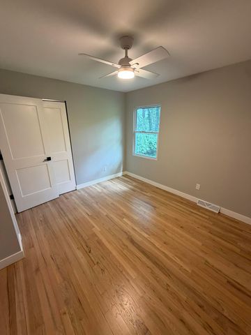957 Old Farm Road, Columbus, OH 43213