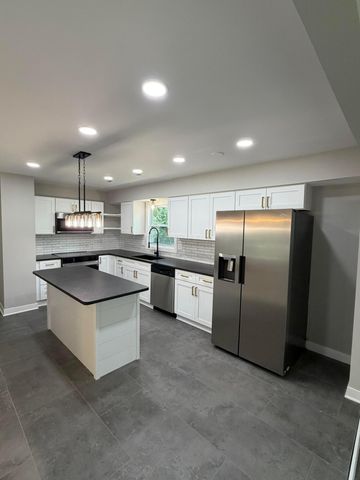 957 Old Farm Road, Columbus, OH 43213