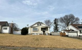 715 Carl Ave, New Kensington, PA 15068