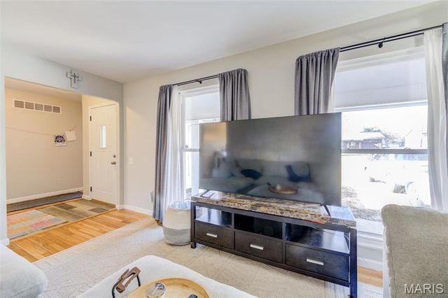 11882 Nero Drive, Florissant, MO 63033