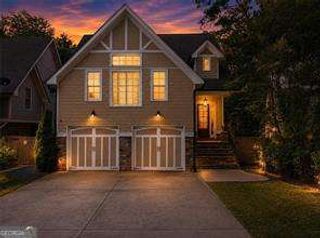1041 Pine Grove Avenue NE, Atlanta, GA 30319
