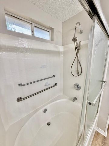 2 Stowe Road, Mary Esther, FL 32569