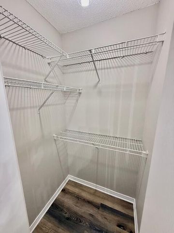 2 Stowe Road, Mary Esther, FL 32569