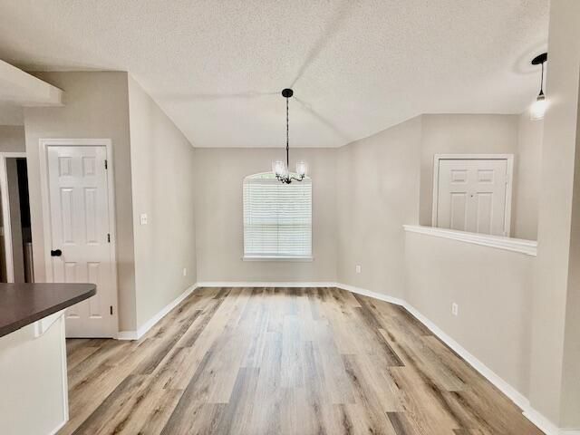 2 Stowe Road, Mary Esther, FL 32569