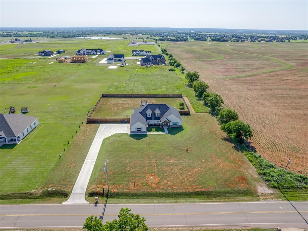 22830 N Rockwell Avenue, Edmond, OK 73025