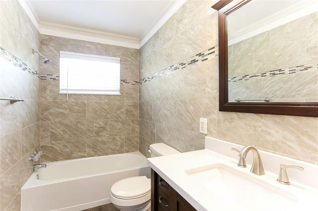 3828 NEPTUNE DRIVE SE, St Petersburg, FL 33705