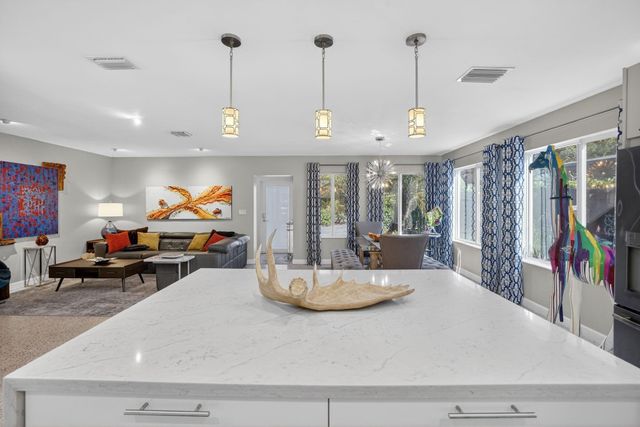 1510 NE 39th Street, Oakland Park, FL 33334