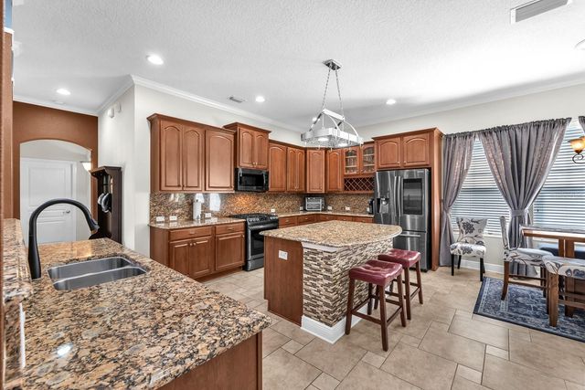 5950 FISHHAWK CROSSING BOULEVARD, Lithia, FL 33547