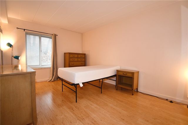 5 Bayard Road 100, Shadyside, PA 15213