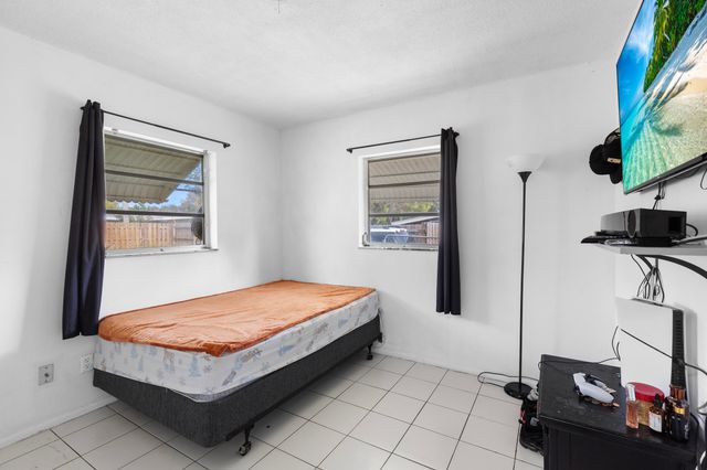 173 SE Placita Court, Port St. Lucie, Port St Lucie, FL 34983