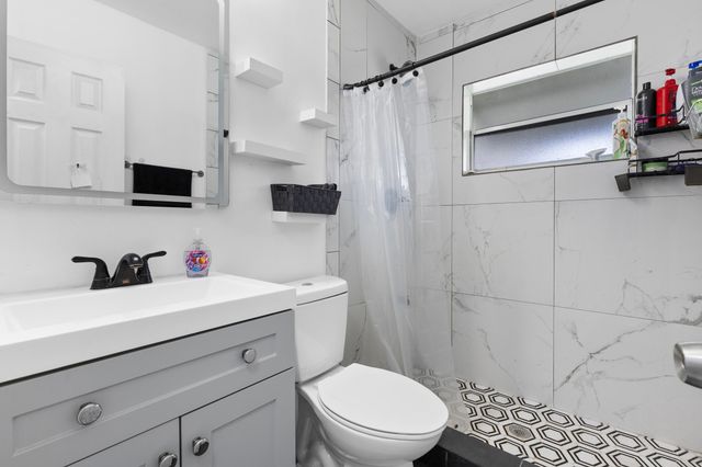 173 SE Placita Court, Port St. Lucie, Port St Lucie, FL 34983