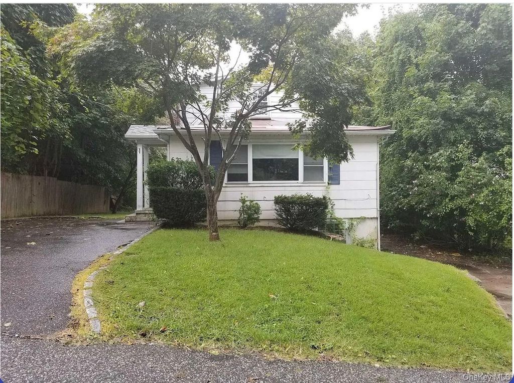 62 Satinwood Road, Rocky Point, NY 11778 — photo 2