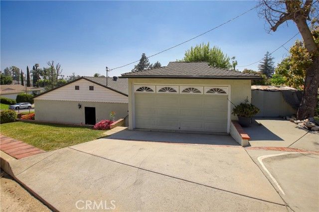 1639 Thompson, Glendale, CA 91201