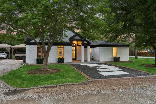 6802 Meadow Road, North Richland Hills, TX 76182