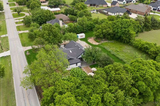 6802 Meadow Road, North Richland Hills, TX 76182