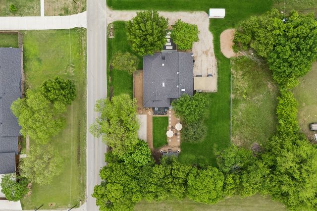 6802 Meadow Road, North Richland Hills, TX 76182