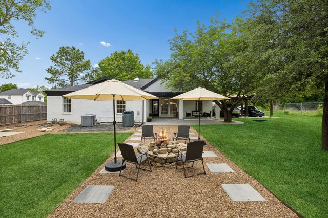 6802 Meadow Road, North Richland Hills, TX 76182