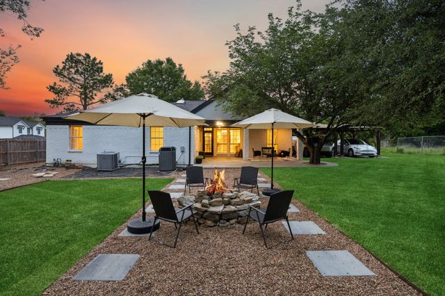 6802 Meadow Road, North Richland Hills, TX 76182