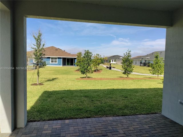 1263 Tangled Orchard Trce, Loxahatchee, FL 33470