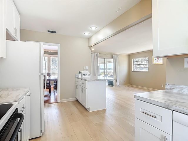 310 LAKE LENA BOULEVARD, Auburndale, FL 33823