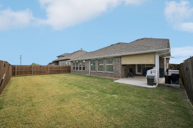 1469 Lawnview Drive, Forney, TX 75126