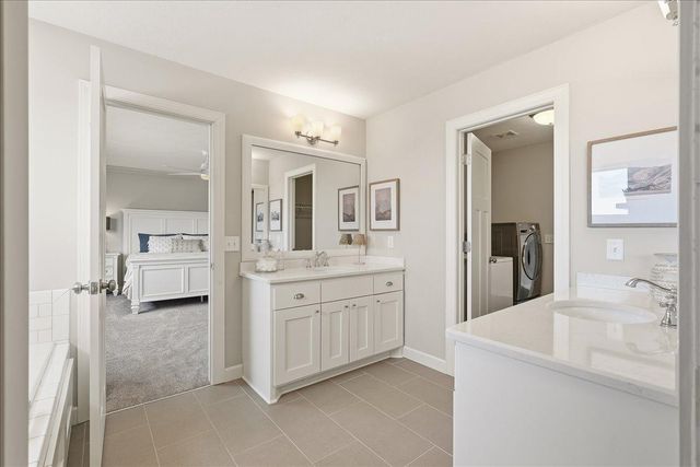 4798 Prairie Trail N, Hugo, MN 55038