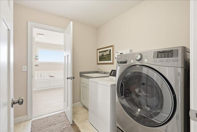 4798 Prairie Trail N, Hugo, MN 55038