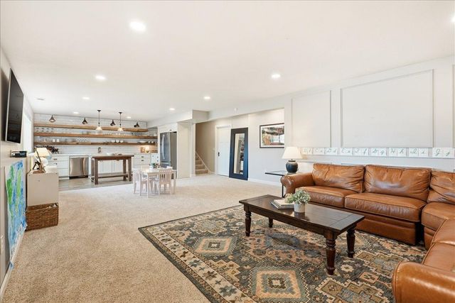 4798 Prairie Trail N, Hugo, MN 55038