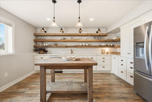 4798 Prairie Trail N, Hugo, MN 55038