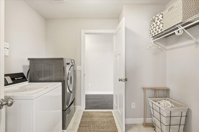 4798 Prairie Trail N, Hugo, MN 55038