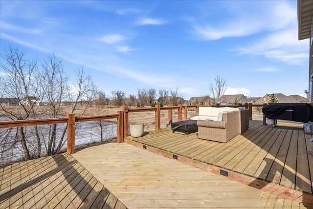 4798 Prairie Trail N, Hugo, MN 55038