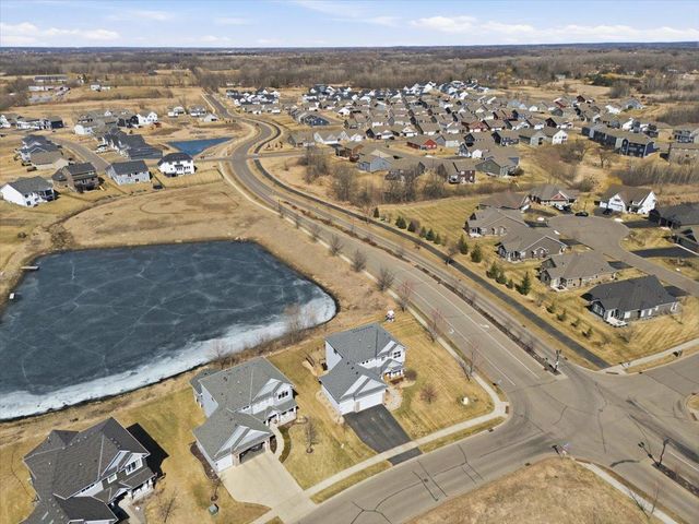 4798 Prairie Trail N, Hugo, MN 55038