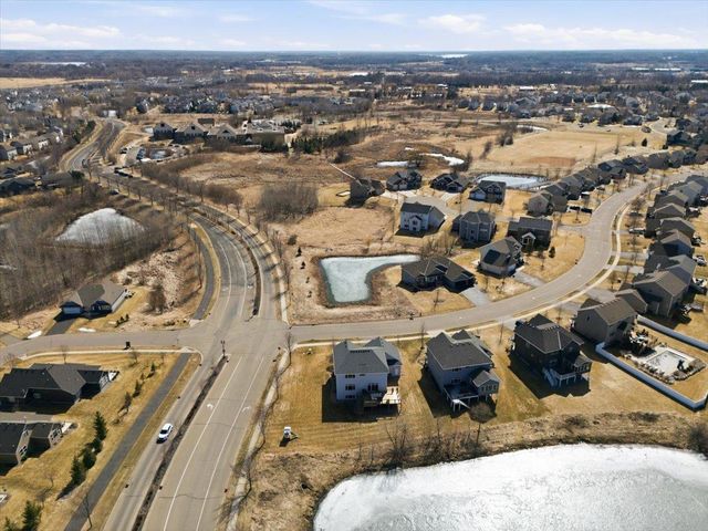 4798 Prairie Trail N, Hugo, MN 55038