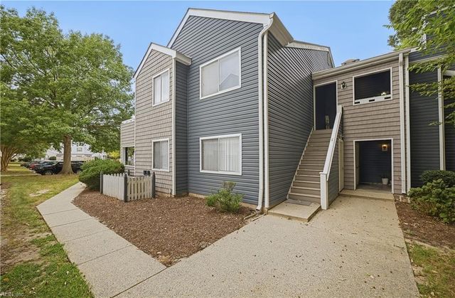 288 Nantucket PL, Newport News, VA 23606