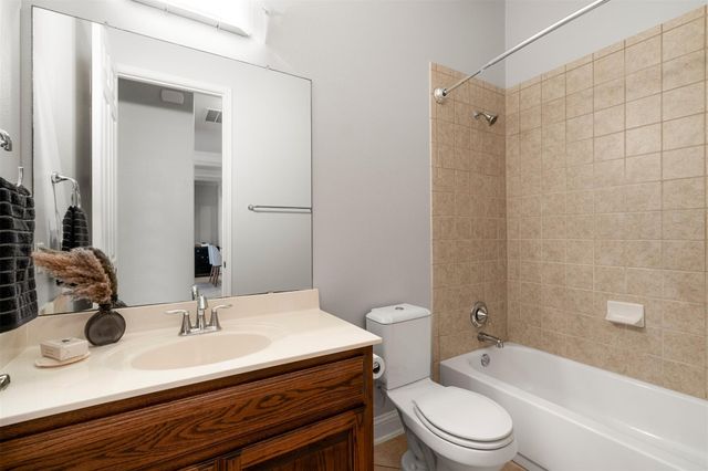 4004 Pinckney ST, Austin, TX 78723