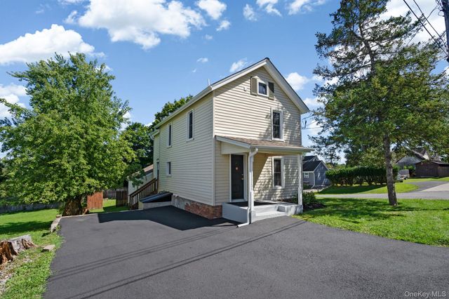 1 Second Street, Walden, NY 12586