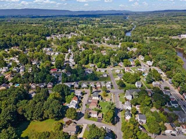 1 Second Street, Walden, NY 12586
