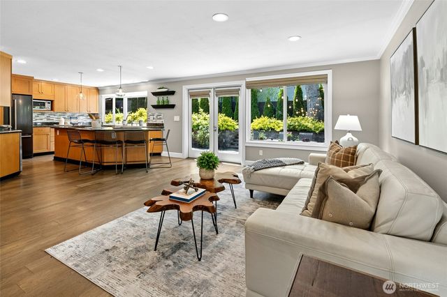 6607 149th Avenue NE, Redmond, WA 98052