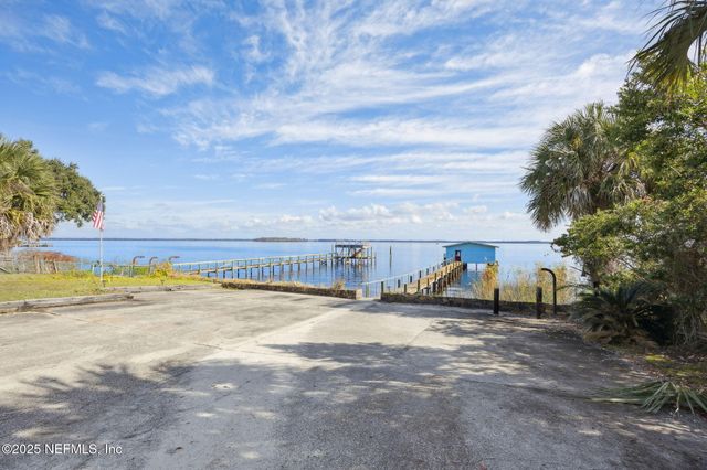 259 S PROSPECT Street, Crescent City, FL 32112