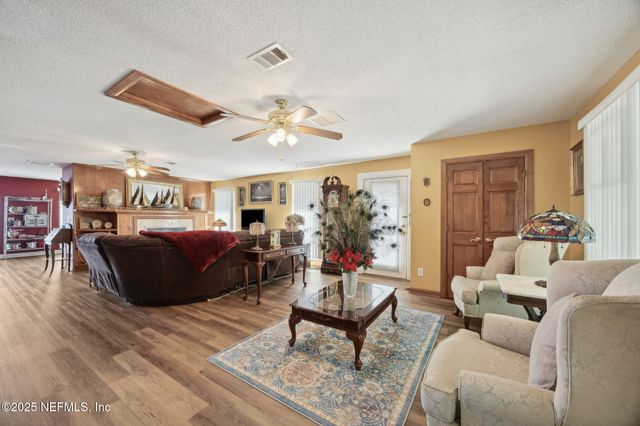 259 S PROSPECT Street, Crescent City, FL 32112