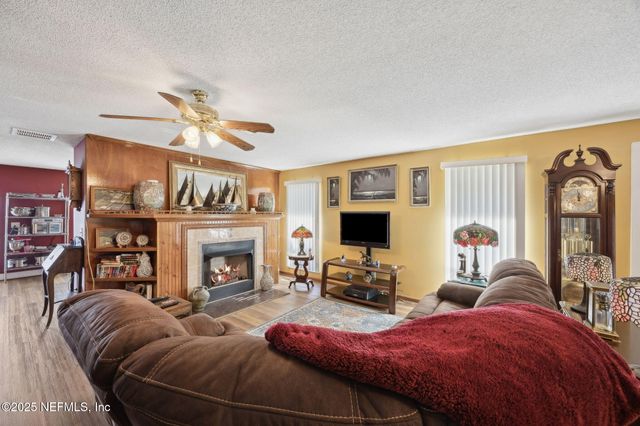 259 S PROSPECT Street, Crescent City, FL 32112