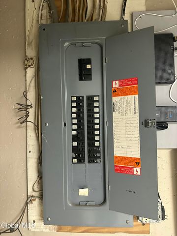 740 Hamilton Street, Schenectady, NY 12307